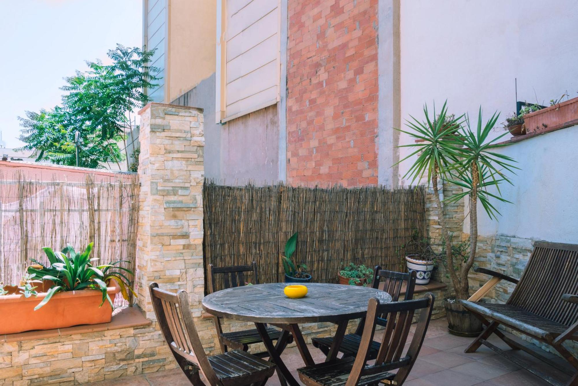 Cozy Place Next To Park Gueell 바르셀로나 외부 사진